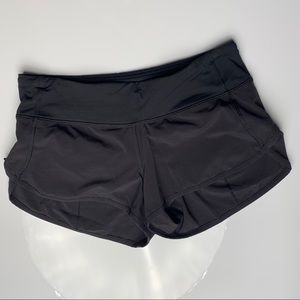 Lululemon, size 4, 2.5” speed short
